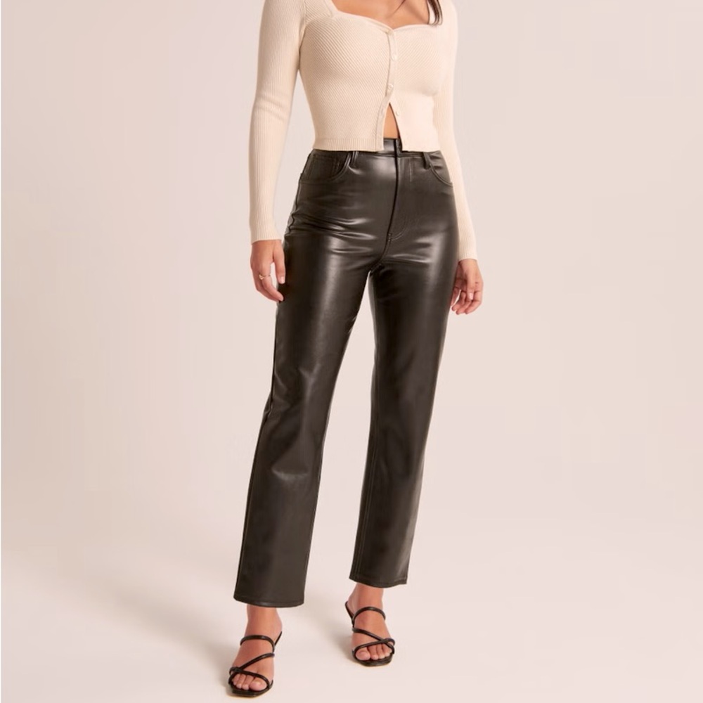 Abercrombie & Fitch Curve Love Vegan Ankle Straight Ultra High Rise Pants, 10